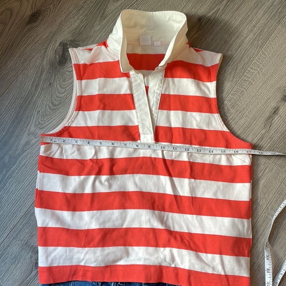 Gap Striped Sleeveless Crop top with V-neck & Collar. - Picture 5 of 5